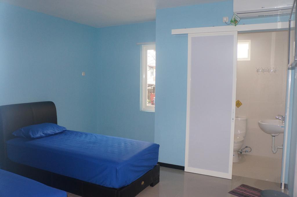 Budget Guest House Tunas Mandiri Jaya Malang Ruang foto
