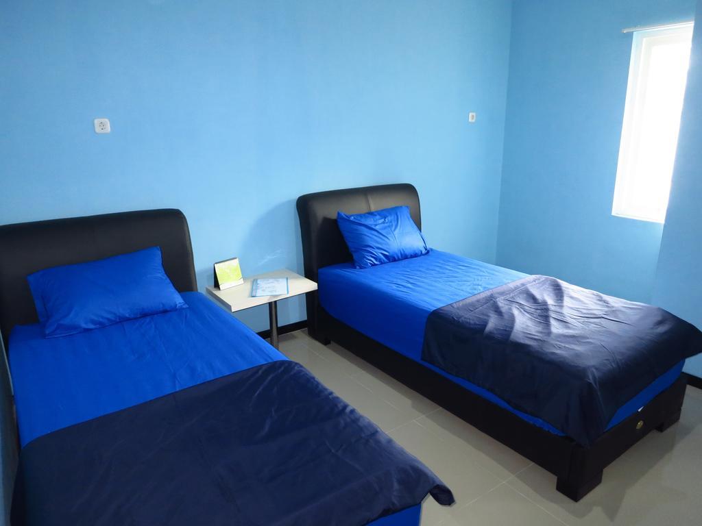 Budget Guest House Tunas Mandiri Jaya Malang Ruang foto
